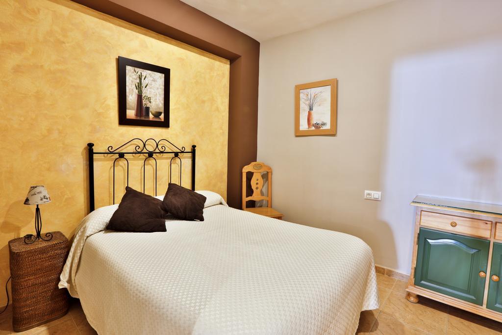 Apartamentos Castillo Cazorla Exterior photo